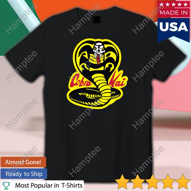 The Critical Drinker Wearing Cobra Kai Snake New Shirt Thecriticaldri2