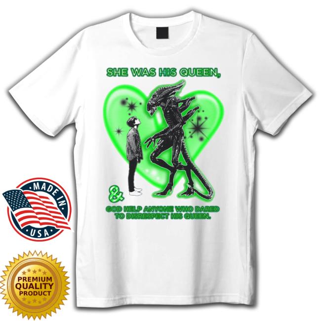 She Was His Queen Classic Shirt She Was His Queen Classic Shirt